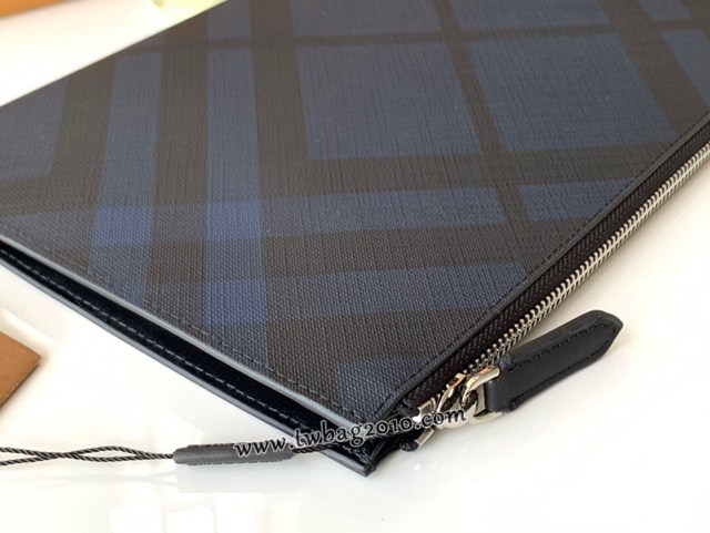 Burberry專門店新款格紋拉鏈收納袋手拿包 巴寶莉經典款男士手包 yxb1116
